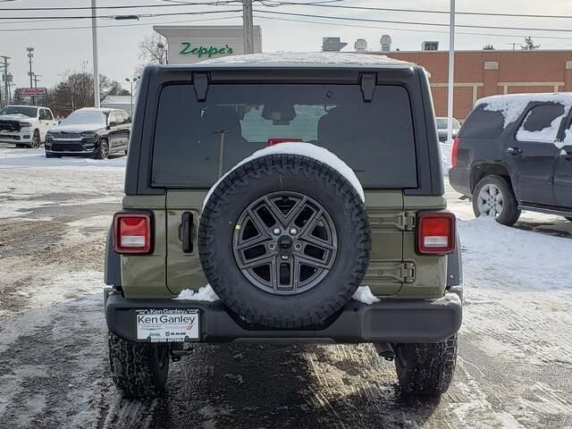 2026 Jeep Wrangler in Bedford, OH 44146 - 18103881 4