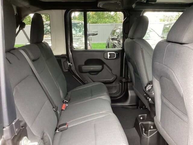 2026 Jeep Wrangler in Bedford, OH 44146 - 18103882 15