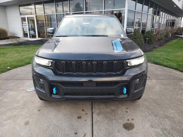 2024 Jeep Grand Cherokee in Bedford, OH 44146 - 18103886 2