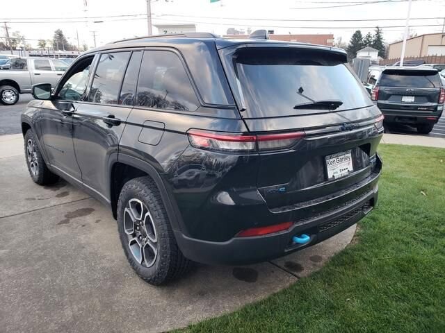 2024 Jeep Grand Cherokee in Bedford, OH 44146 - 18103886 4