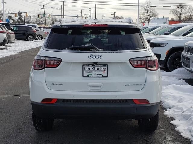 2026 Jeep Compass in Bedford, OH 44146 - 18103887 4