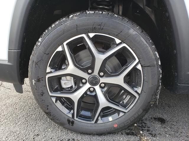 2026 Jeep Compass in Bedford, OH 44146 - 18103887 12