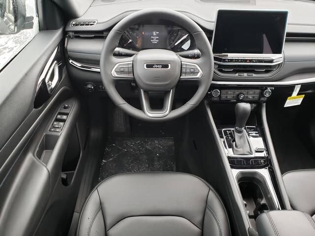 2026 Jeep Compass in Bedford, OH 44146 - 18103888 9
