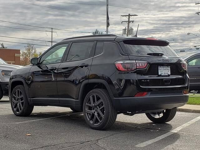 2026 Jeep Compass in Bedford, OH 44146 - 18103889 3