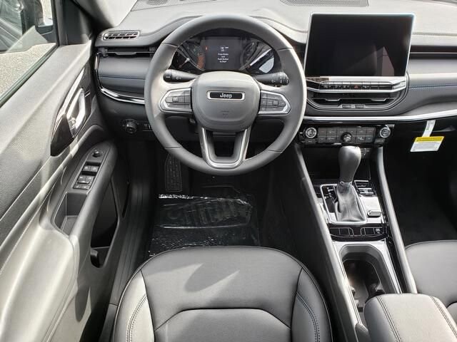 2026 Jeep Compass in Bedford, OH 44146 - 18103889 9