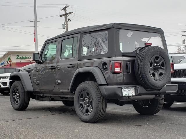 2026 Jeep Wrangler in Bedford, OH 44146 - 18103892 3