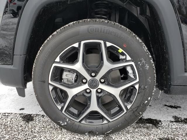 2026 Jeep Compass in Bedford, OH 44146 - 18103894 12