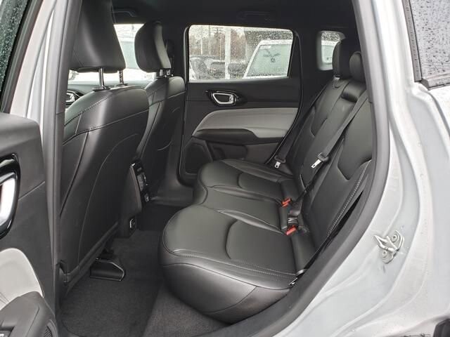 2026 Jeep Compass in Bedford, OH 44146 - 18103895 7