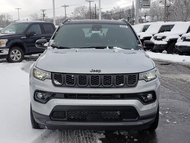2026 Jeep Compass in Bedford, OH 44146 - 18103896 5