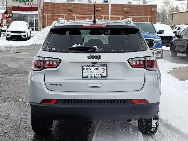 2026 Jeep Compass in Bedford, OH 44146 - 18103896 4
