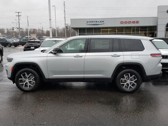 2025 Jeep Grand Cherokee L in Bedford, OH 44146 - 18103899 2