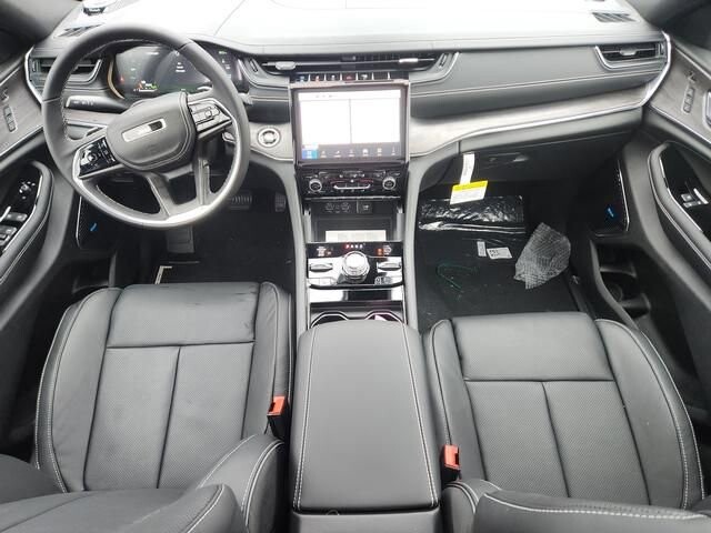 2024 Jeep Grand Cherokee in Bedford, OH 44146 - 18103902 8