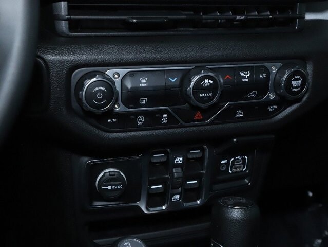 2025 Jeep Wrangler in Bedford, OH 44146 - 18103904 26