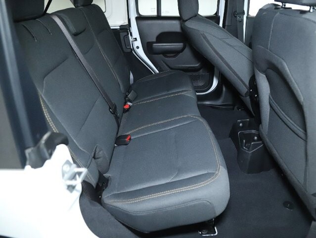 2025 Jeep Wrangler in Bedford, OH 44146 - 18103904 32