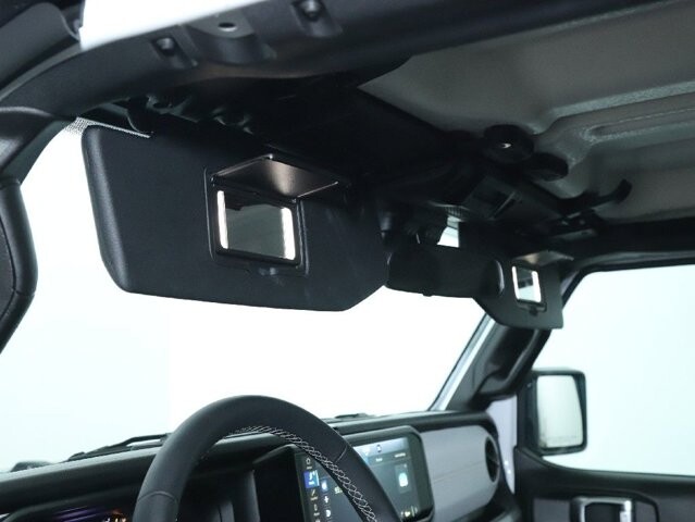 2025 Jeep Wrangler in Bedford, OH 44146 - 18103904 19