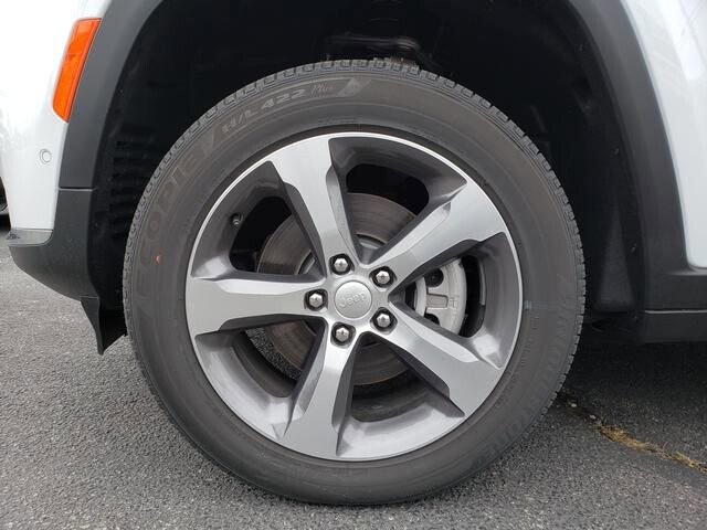 2025 Jeep Grand Cherokee L in Bedford, OH 44146 - 18103905 12