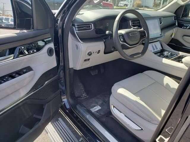 2024 Jeep Grand Wagoneer in Bedford, OH 44146 - 18103911 6