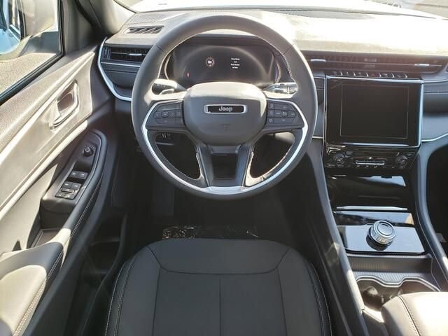 2025 Jeep Grand Cherokee L in Bedford, OH 44146 - 18103912 10