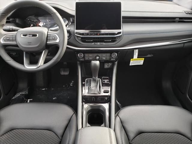 2026 Jeep Compass in Bedford, OH 44146 - 18103914 8