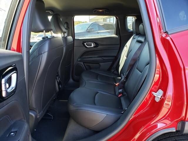 2026 Jeep Compass in Bedford, OH 44146 - 18103915 7