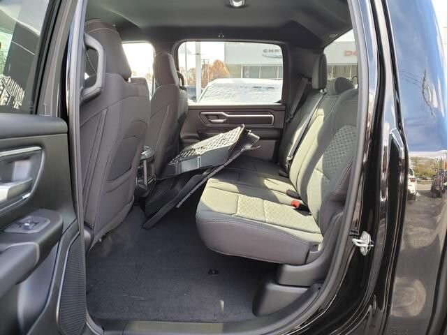 2026 RAM 1500 in Bedford, OH 44146 - 18103917 7