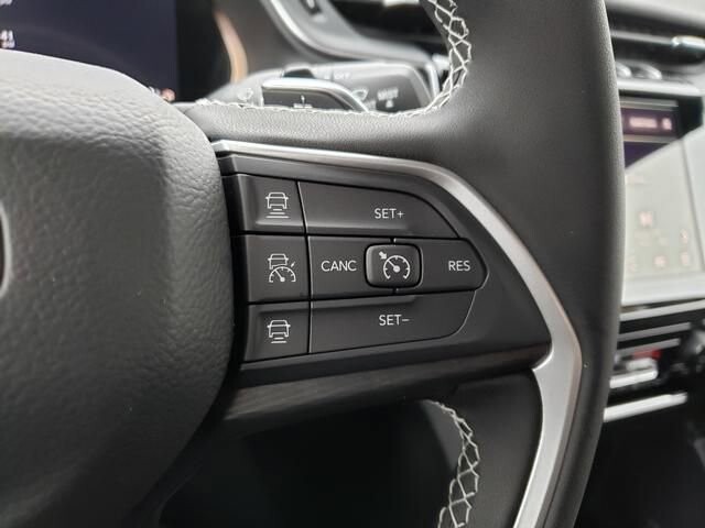 2025 Jeep Grand Cherokee in Bedford, OH 44146 - 18103918 10