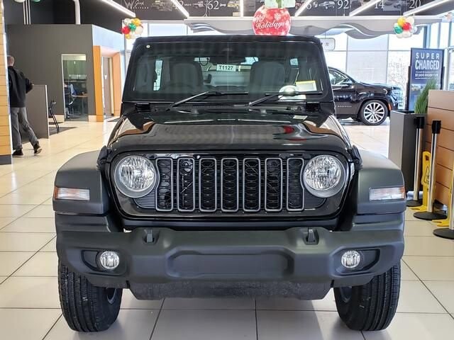 2026 Jeep Wrangler in Bedford, OH 44146 - 18103920 4