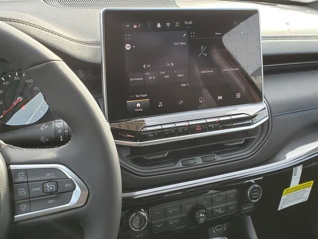 2026 Jeep Compass in Bedford, OH 44146 - 18103926 10