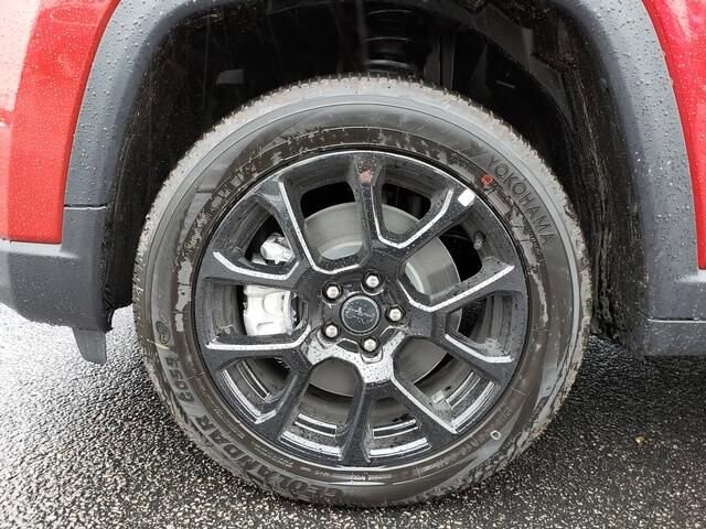 2026 Jeep Compass in Bedford, OH 44146 - 18103927 12