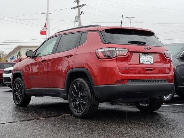 2026 Jeep Compass in Bedford, OH 44146 - 18103927 3