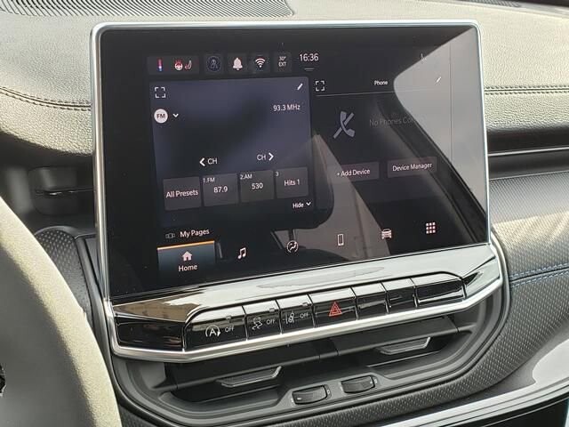 2026 Jeep Compass in Bedford, OH 44146 - 18103932 10