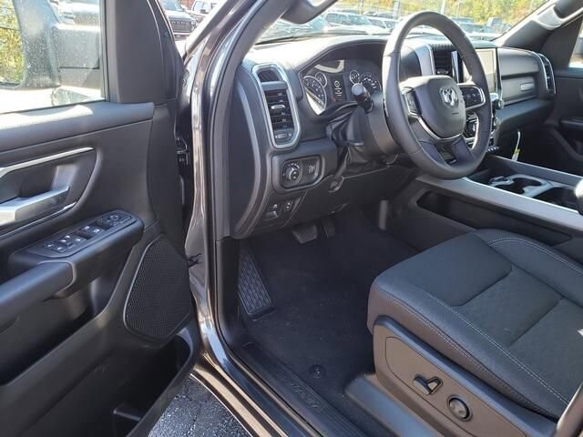 2026 RAM 1500 in Bedford, OH 44146 - 18103933 6