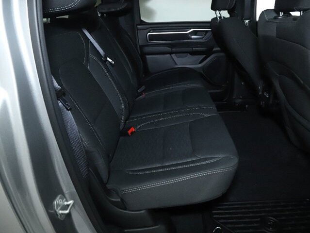 2025 RAM 1500 in Bedford, OH 44146 - 18103940 32