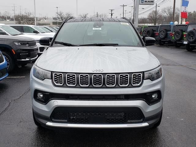 2026 Jeep Compass in Bedford, OH 44146 - 18103942 5