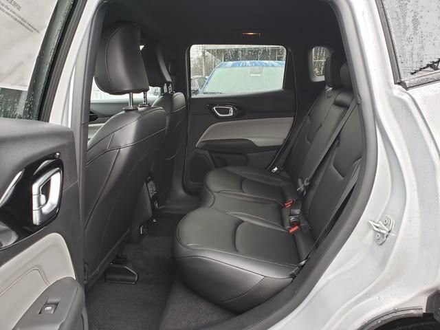 2026 Jeep Compass in Bedford, OH 44146 - 18103942 7