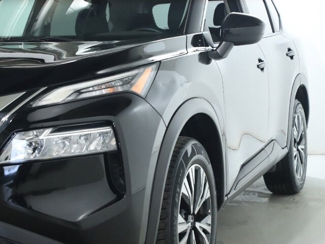 2023 Nissan Rogue in Bedford, OH 44146 - 18103943 4