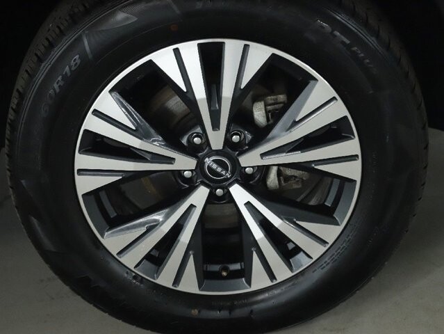 2023 Nissan Rogue in Bedford, OH 44146 - 18103943 10