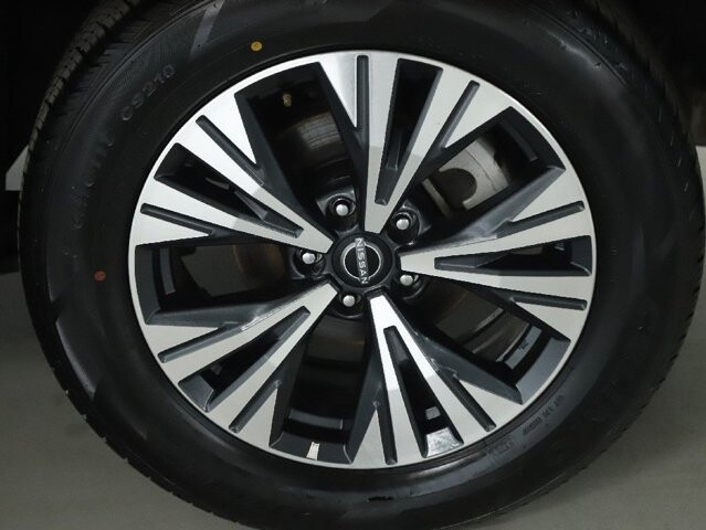 2023 Nissan Rogue in Bedford, OH 44146 - 18103943 39