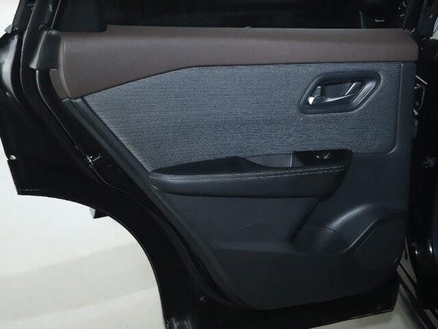 2023 Nissan Rogue in Bedford, OH 44146 - 18103943 13