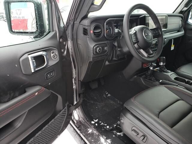 2026 Jeep Wrangler in Bedford, OH 44146 - 18103947 6