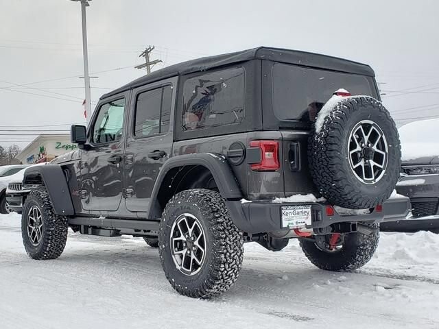 2026 Jeep Wrangler in Bedford, OH 44146 - 18103947 3