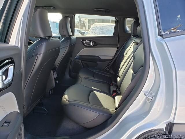 2026 Jeep Compass in Bedford, OH 44146 - 18103950 7