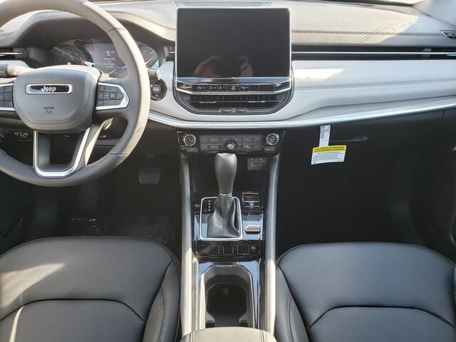 2026 Jeep Compass in Bedford, OH 44146 - 18103950 8