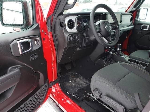2026 Jeep Wrangler in Bedford, OH 44146 - 18103951 6