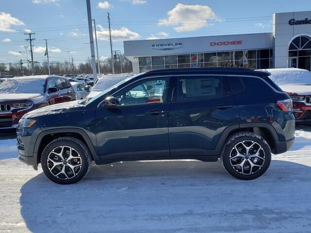 2026 Jeep Compass in Bedford, OH 44146 - 18103952 2