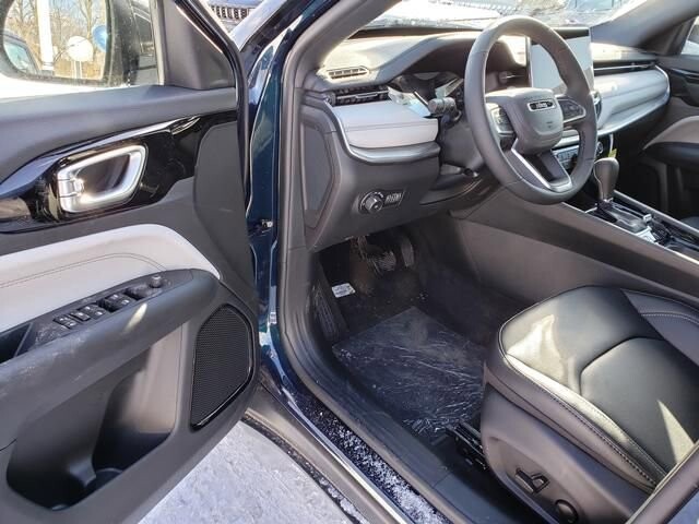 2026 Jeep Compass in Bedford, OH 44146 - 18103952 6