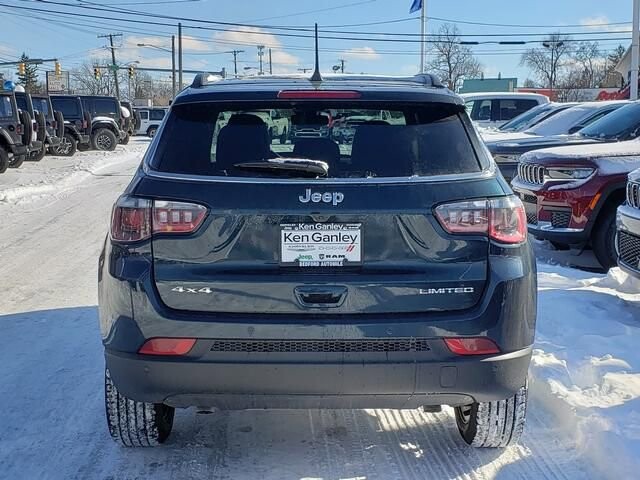 2026 Jeep Compass in Bedford, OH 44146 - 18103952 4