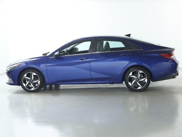 2023 Hyundai Elantra in Bedford, OH 44146 - 18103953 37