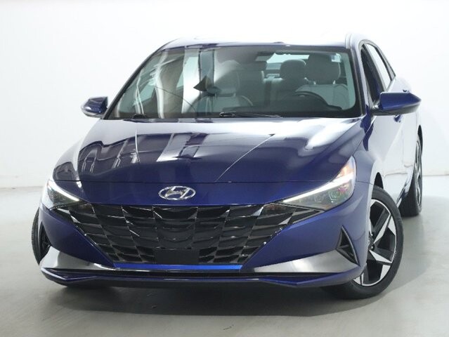 2023 Hyundai Elantra in Bedford, OH 44146 - 18103953 3