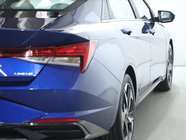 2023 Hyundai Elantra in Bedford, OH 44146 - 18103953 44
